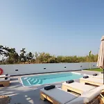 Horizon Luxury فيلة خانيا