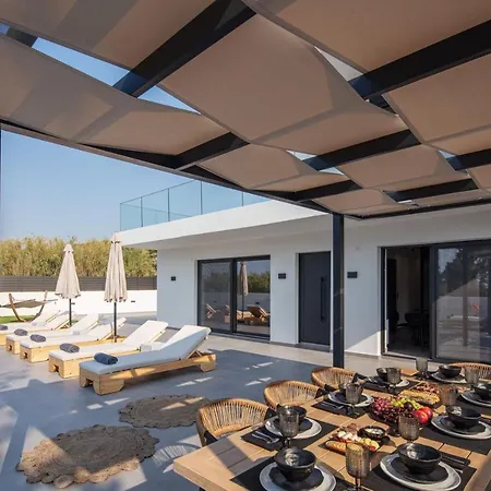 Horizon Luxury فيلة